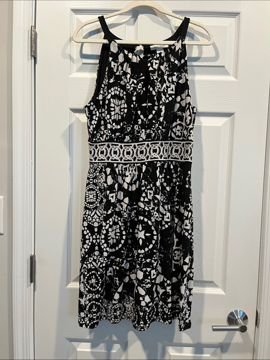 White House Black Market Dresses & Skirts - White House Black Market Black &‎ White Halter-Style Printed Dress